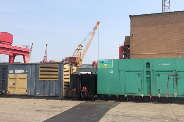 重庆发电机出租空气滤清器的清洁频率是多少？